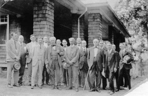 Thomas Edison, Henry Ford, Harvey Firestone, and a group of Winston-Salem men posed outside Forsyth Country Club in August 1918.